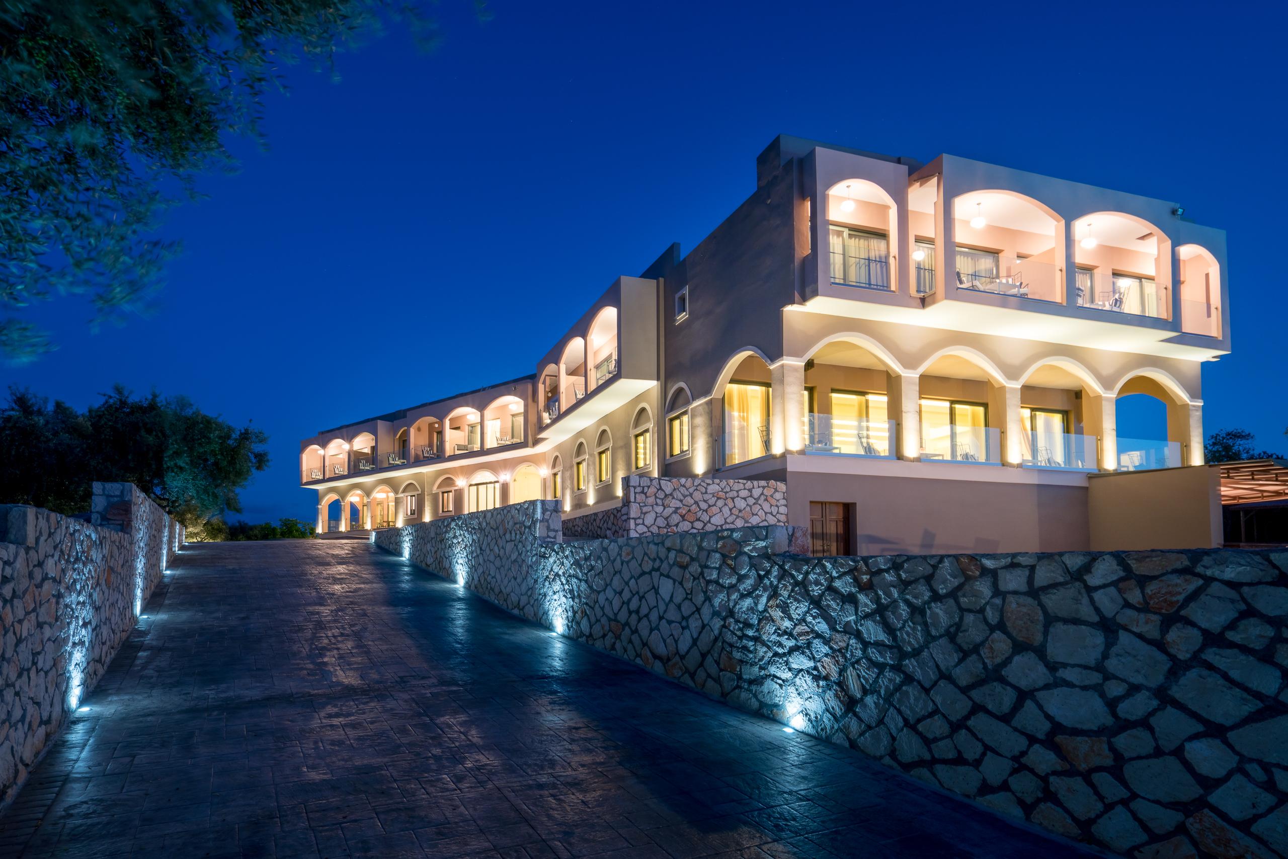 Elegance Luxury Executive Suites - Adults Only Tragaki Esterno foto