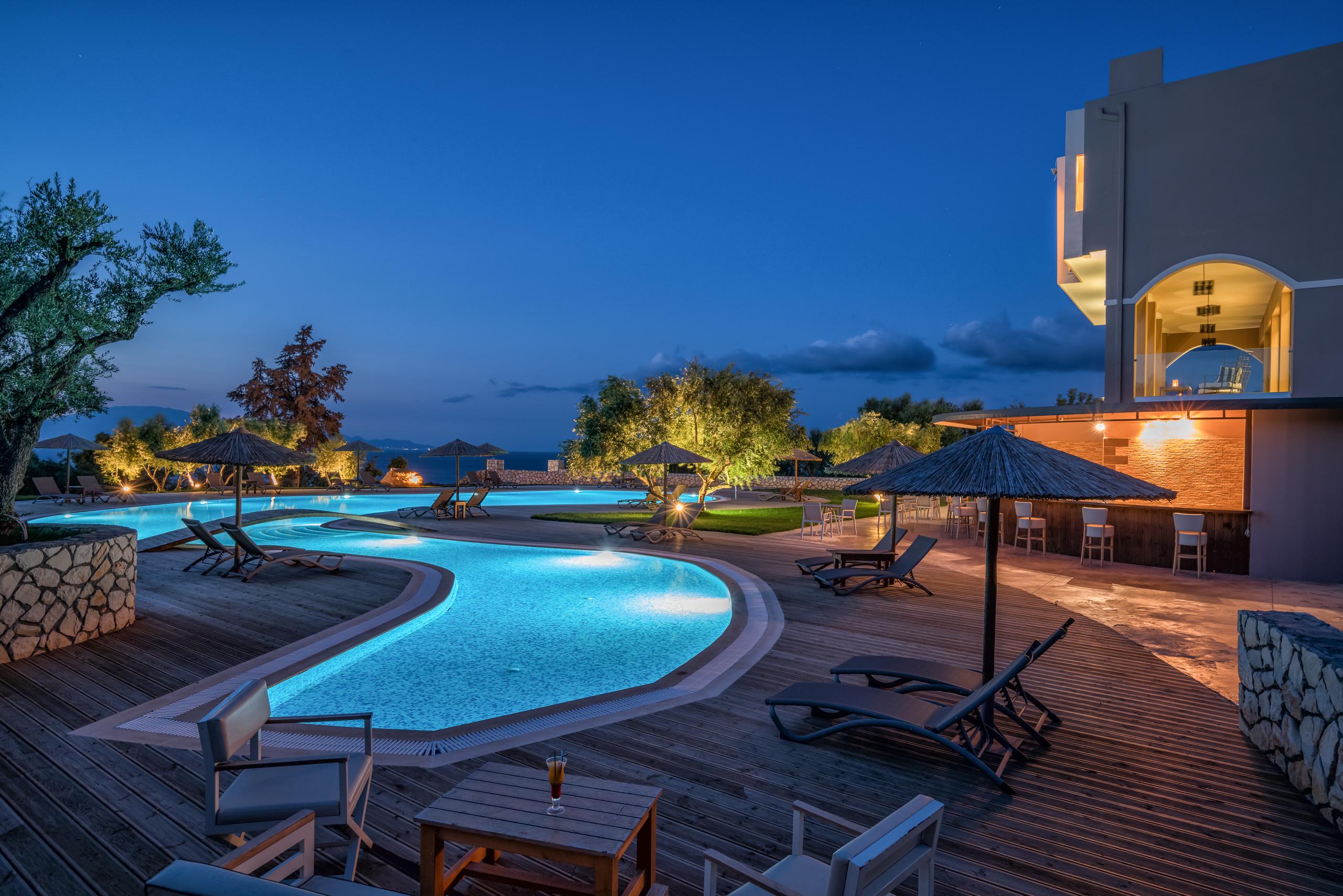 Elegance Luxury Executive Suites - Adults Only Tragaki Esterno foto