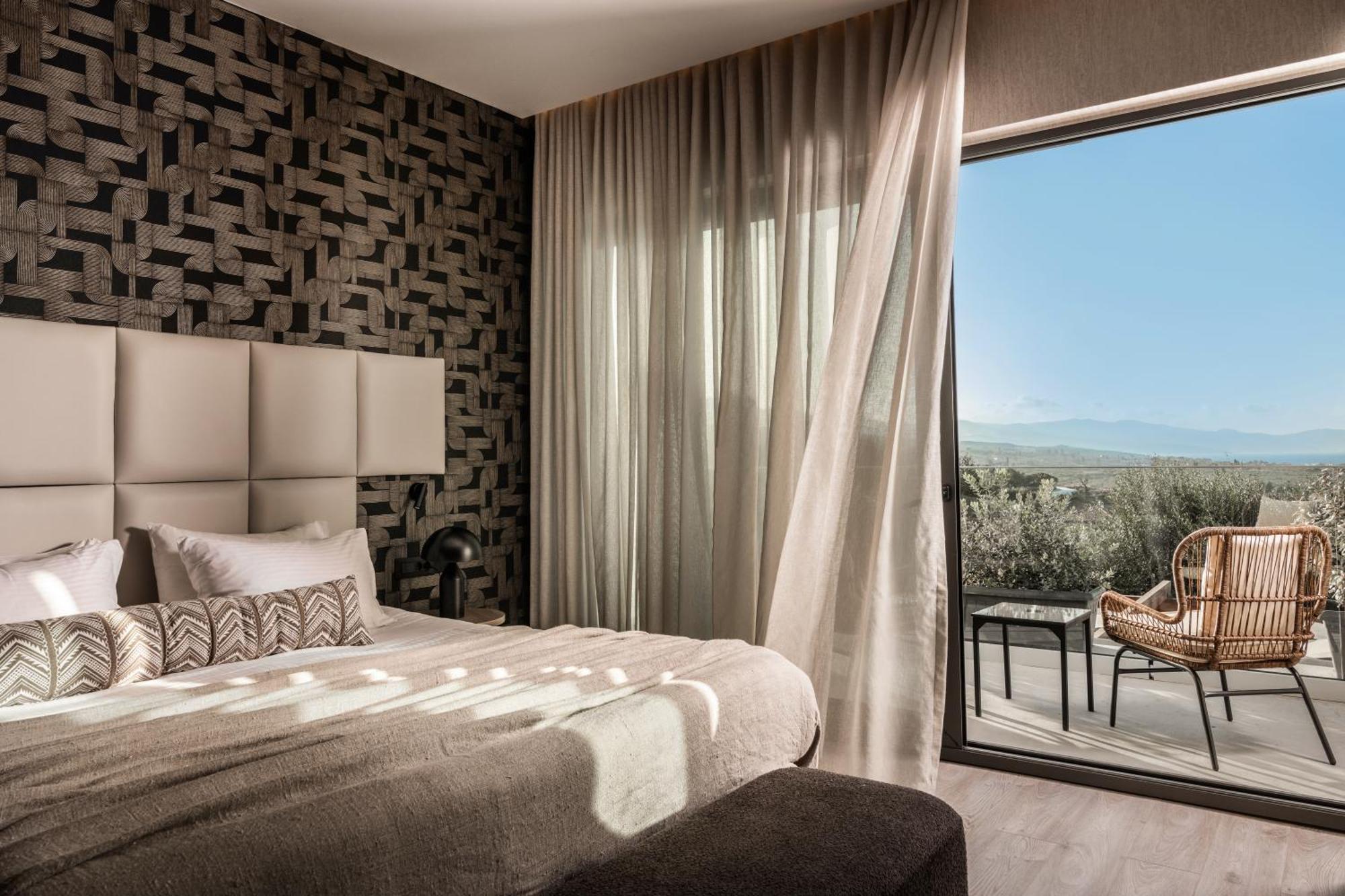 Elegance Luxury Executive Suites - Adults Only Tragaki Esterno foto